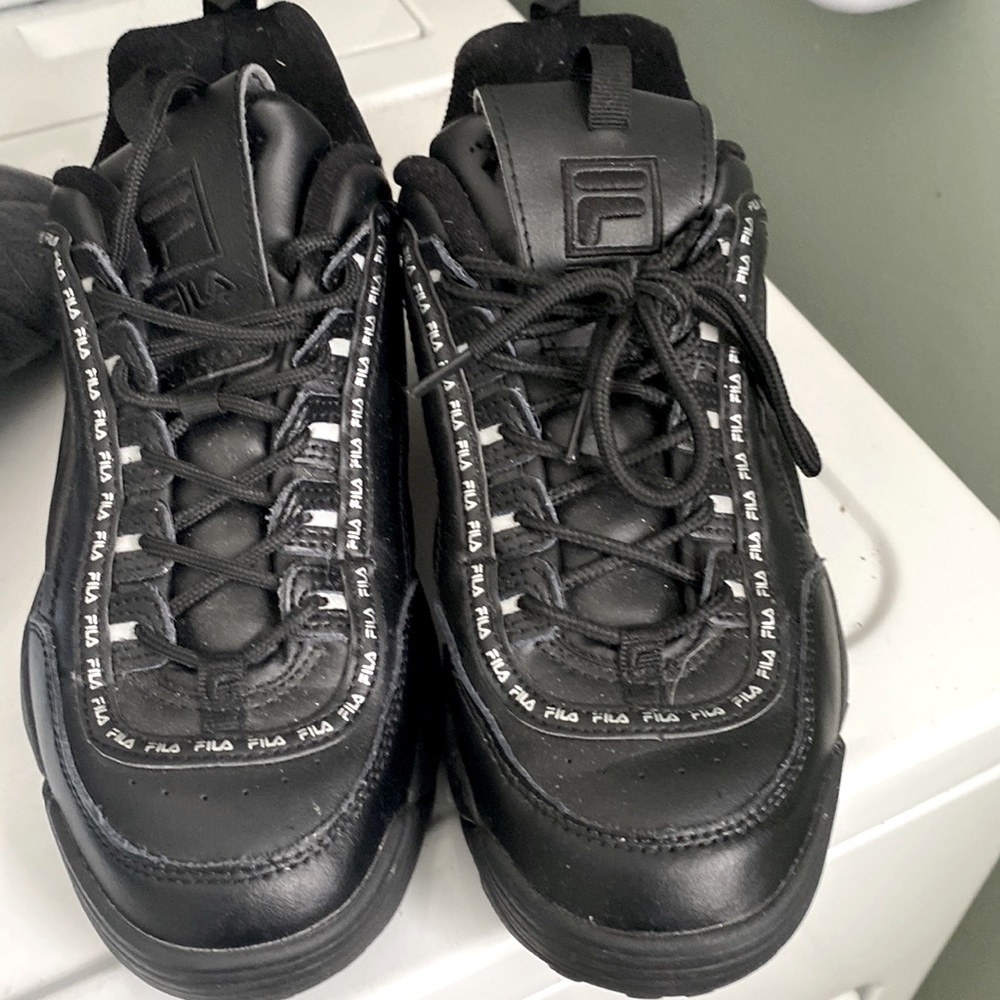 Women Fila barely worn